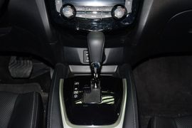 2014款日产奇骏2.0L