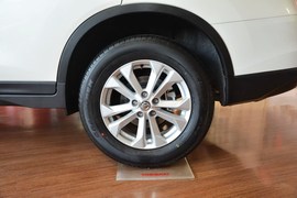 2014款日产奇骏2.0L