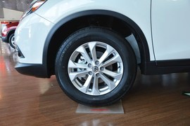 2014款日产奇骏2.0L