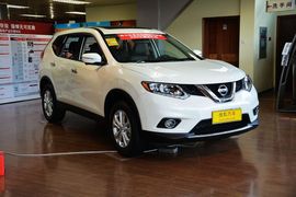 2014款日产奇骏2.0L