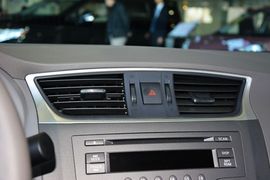 2014款日产轩逸1.6XV