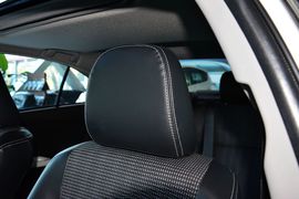 2015款丰田威驰1.5L自动智享星光版