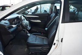 2015款丰田威驰1.5L自动智享星光版