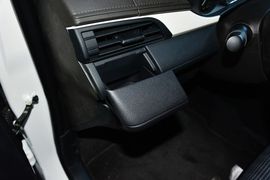 2015款丰田威驰1.5L自动智享星光版