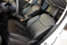 2013款福特翼虎2.0L