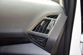 2013款福特翼虎2.0L