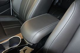 2013款福特翼虎2.0L