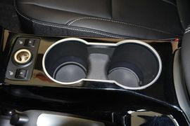2013款福特翼虎2.0L