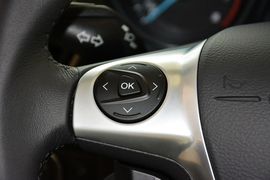 2013款福特翼虎2.0L