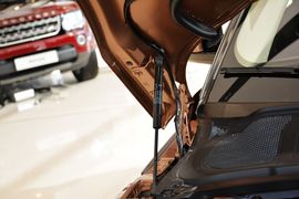 2015款路虎揽胜极光2.0T