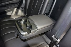 2015款路虎揽胜极光2.0T