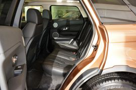 2015款路虎揽胜极光2.0T