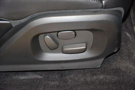 2015款路虎揽胜极光2.0T