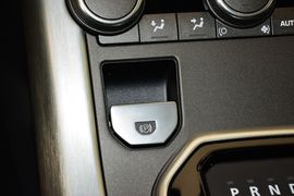 2015款路虎揽胜极光2.0T