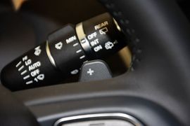 2015款路虎揽胜极光2.0T