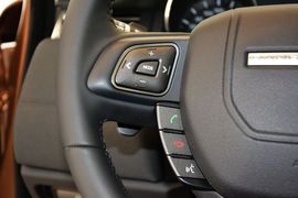 2015款路虎揽胜极光2.0T