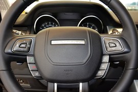 2015款路虎揽胜极光2.0T