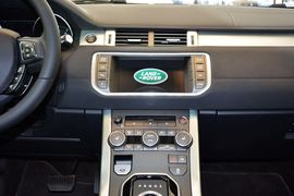 2015款路虎揽胜极光2.0T