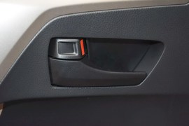 2015款丰田RAV4