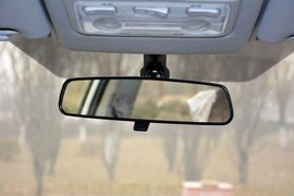 2015款丰田RAV4