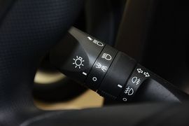 2015款丰田RAV4