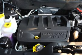 2014款Jeep自由客2.0L运动增强版