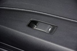 2014款Jeep自由客2.0L运动增强版