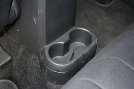 2014款Jeep自由客2.0L运动增强版