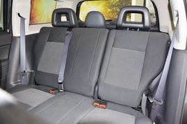 2014款Jeep自由客2.0L运动增强版