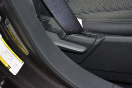 2014款Jeep自由客2.0L运动增强版