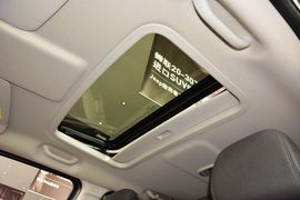 2014款Jeep自由客2.0L运动增强版