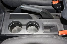 2014款Jeep自由客2.0L运动增强版