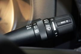 2014款Jeep自由客2.0L运动增强版