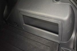 2014款Jeep指南者2.4L四驱舒适版