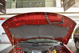 2014款Jeep指南者2.4L四驱舒适版
