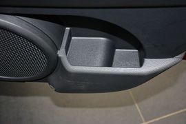 2014款Jeep指南者2.4L四驱舒适版