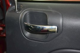 2014款Jeep指南者2.4L四驱舒适版
