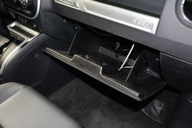 2014款Jeep指南者2.4L四驱舒适版