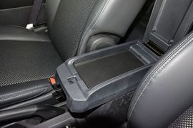 2014款Jeep指南者2.4L四驱舒适版
