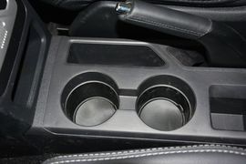 2014款Jeep指南者2.4L四驱舒适版