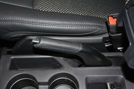 2014款Jeep指南者2.4L四驱舒适版