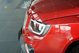 2014款Jeep指南者2.4L四驱舒适版