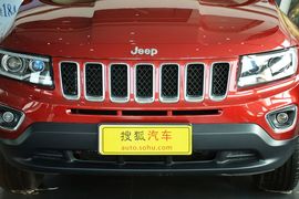 2014款Jeep指南者2.4L四驱舒适版