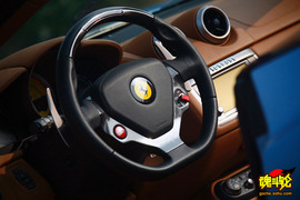 2009款法拉利加利福尼亚试驾