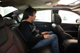 2015款菲亚特菲翔1.4T自动智享版到店实拍