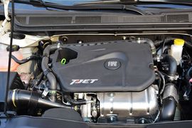 2015款菲亚特菲翔1.4T自动智享版