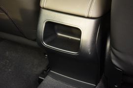 2015款菲亚特菲翔1.4T自动智享版