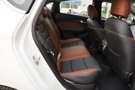 2015款菲亚特菲翔1.4T自动智享版