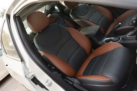 2015款菲亚特菲翔1.4T自动智享版