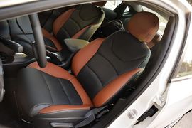 2015款菲亚特菲翔1.4T自动智享版